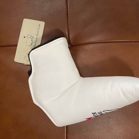 VERY RARE NWT AUGUSTA NATIONAL GOLF CLUB ANGC MEMBER ONLY HEADCOVER white - Picture 3 of 4